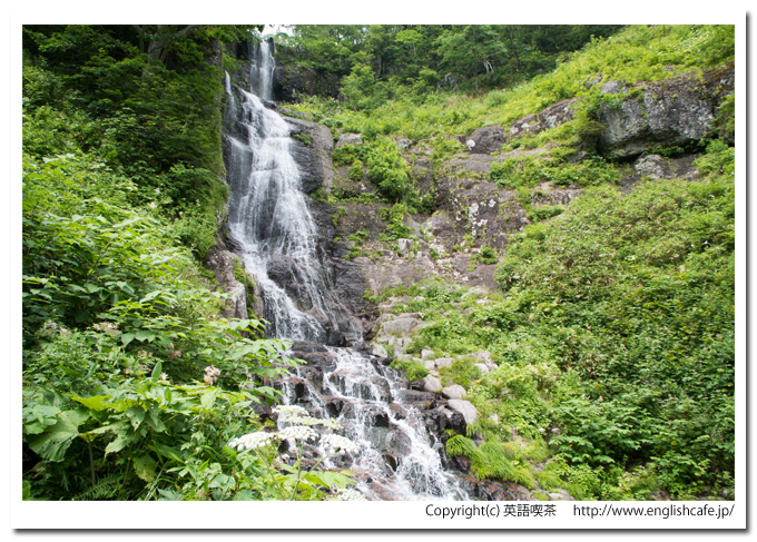 美笛の滝、滝の上部から少し下（北海道千歳市）