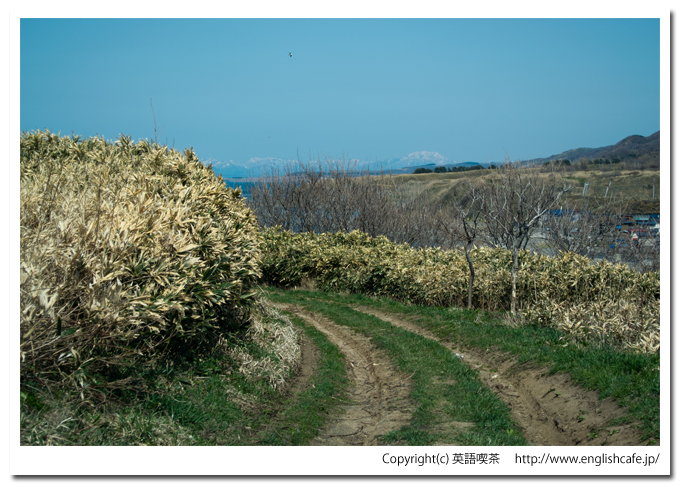 比石館跡へ（北海道檜山郡上ノ国町）