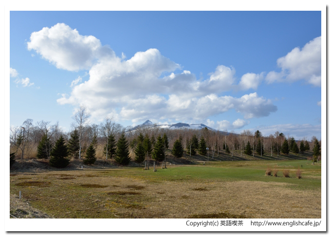 流山温泉駅の新幹線モニュメント、駅周辺の景色（北海道七飯町）