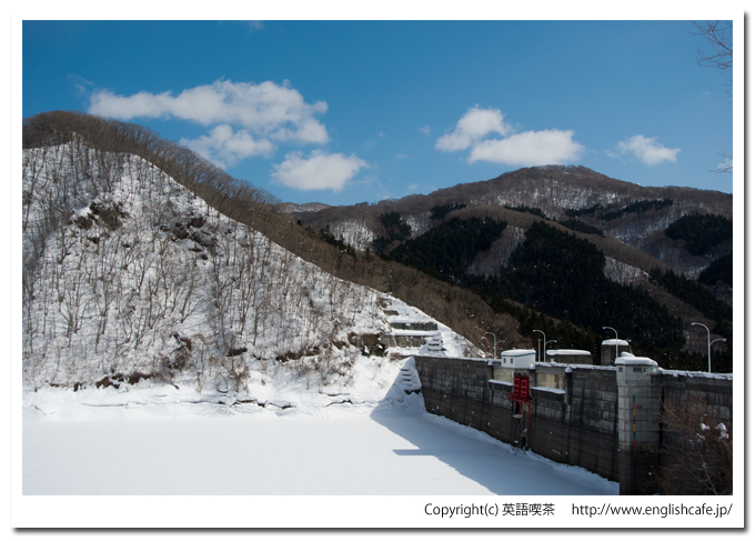 新中野ダムとダム湖（北海道函館市）