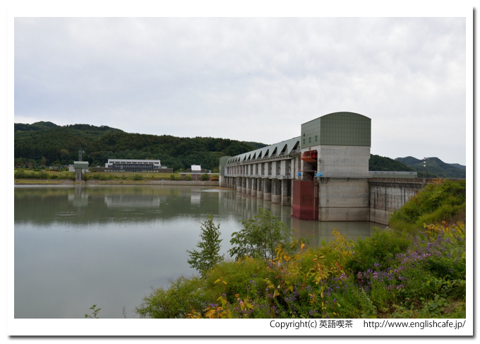 二風谷ダム、二風谷ダムを望んだところ（北海道平取町）