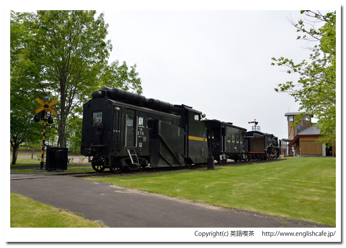 西春別駅跡（旧標津線）、蒸気機関車を後方から撮影（北海道野付郡別海町）
