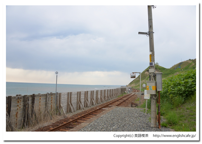 大狩部駅（日高本線）、大狩部駅から見る海の景色と苫小牧方向