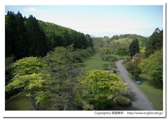 笹流ダムの提体から公園を見ます（北海道函館市）