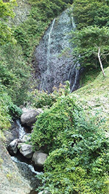 白糸の滝とみさご滝（北海道福島町）