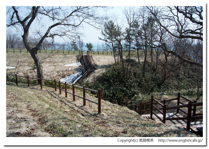 しびの岬公園の遊歩道（北海道乙部町）