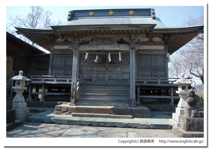 諏訪神社の正面（北海道乙部町）