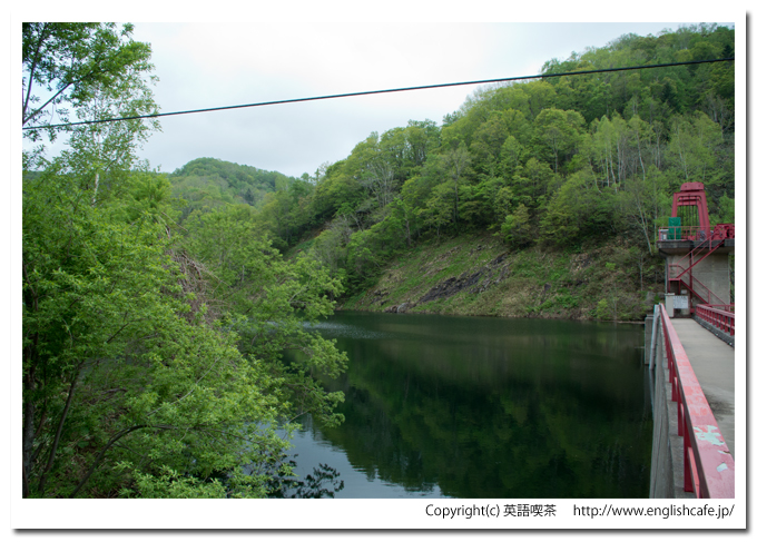 常盤ダムのダム湖（北海道赤井川村）
